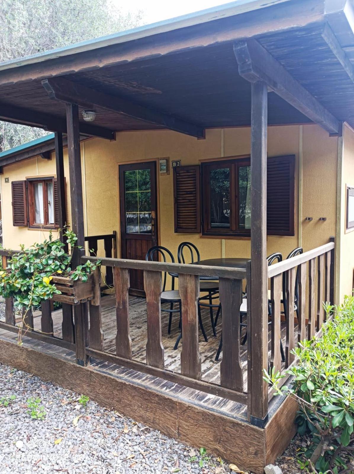 Il Frantoio Camping San Bartolomeo Al Mare Exterior foto