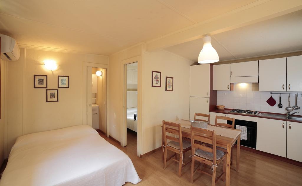 Il Frantoio Camping San Bartolomeo Al Mare Habitación foto